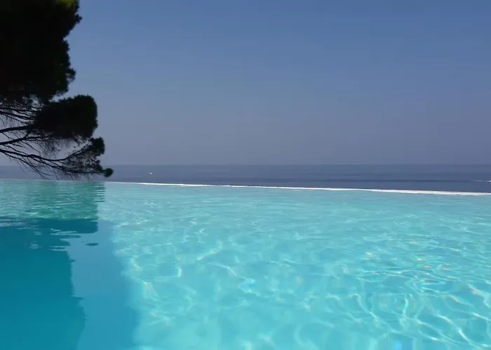 Вилла Andrea's *