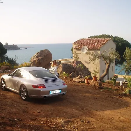 Andrea's Villa Cefalù